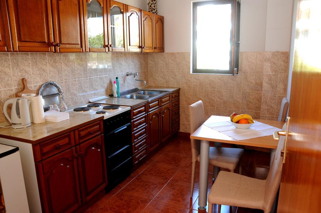 Guest House Smajlaga Улцинь Экстерьер фото