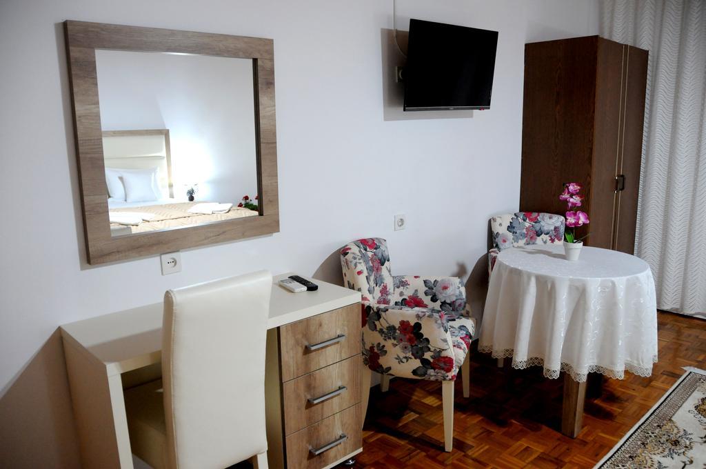 Guest House Smajlaga Улцинь Экстерьер фото