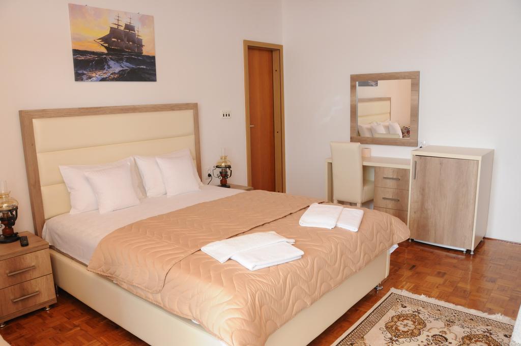 Guest House Smajlaga Улцинь Экстерьер фото